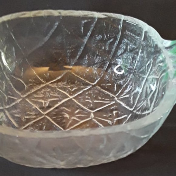 VINTAGE KIG INDONESIA PINEAPPLE GLASS DISH - FOR TRINKETS - CANDIES - ANYTHING - Picture 3 of 6